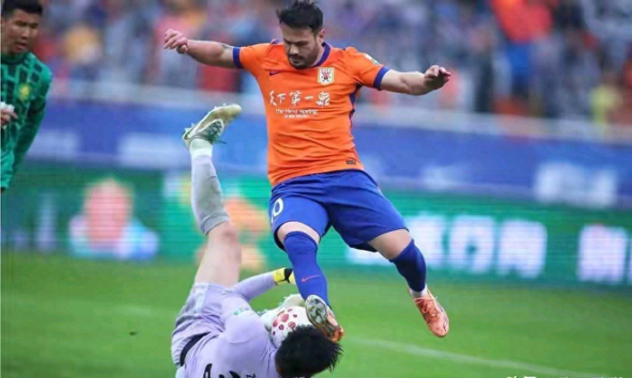 山东泰山外援瓦科新赛季表现低迷引球迷热议