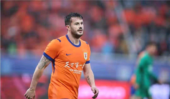 山东泰山外援瓦科新赛季表现低迷引球迷热议