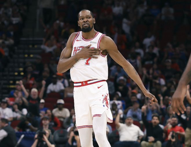 火箭逆转雄鹿三巨星级表现助阵胜局