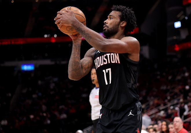 火箭逆转雄鹿三巨星级表现助阵胜局