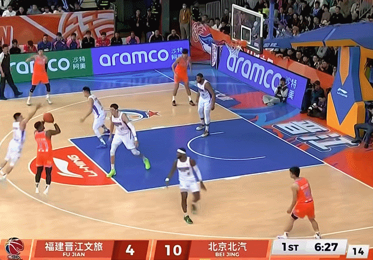 福建逆转终结北京四连胜 皮特森砍38分率队爆冷