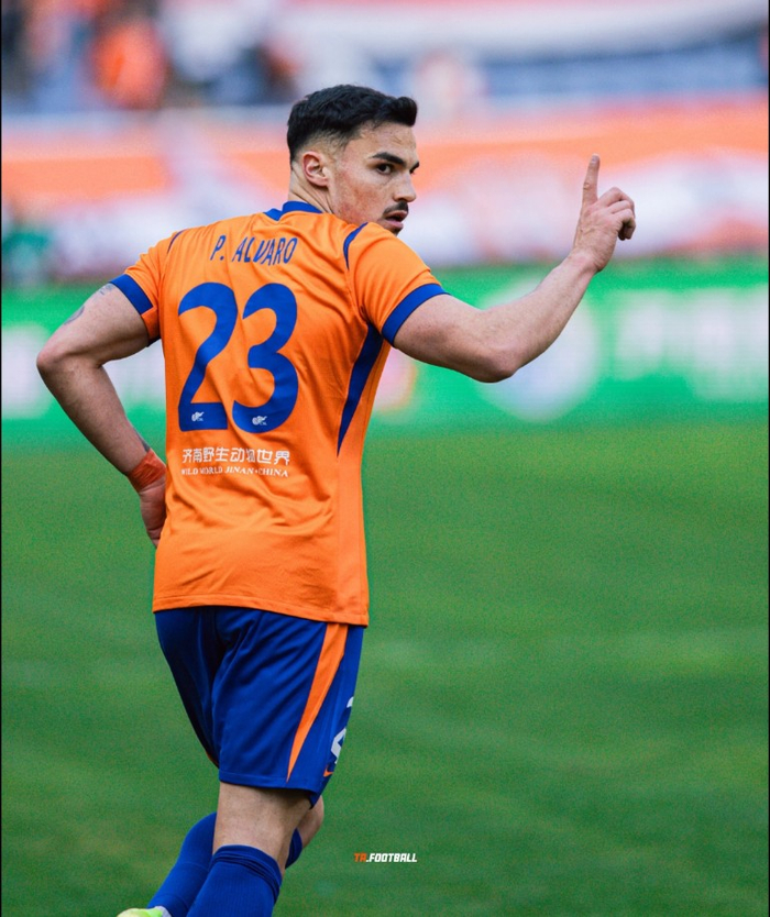 2026中超冬窗引援失败案例盘点：16支球队成背景