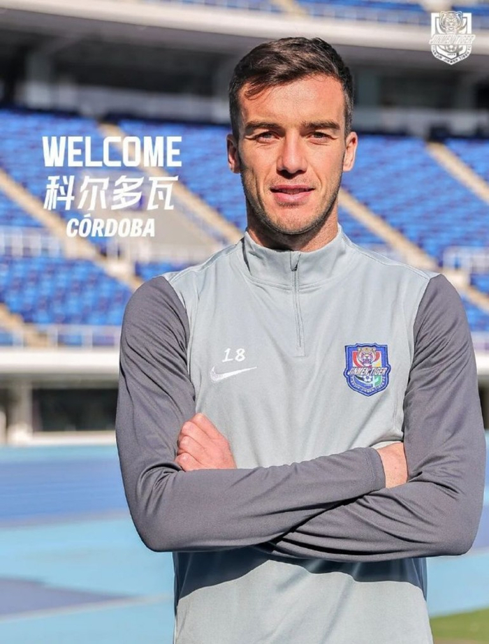 2026中超冬窗引援失败案例盘点：16支球队成背景