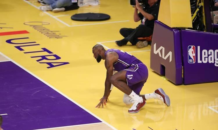 总胜场数取代冠军戒指？詹姆斯纳什重新定义球