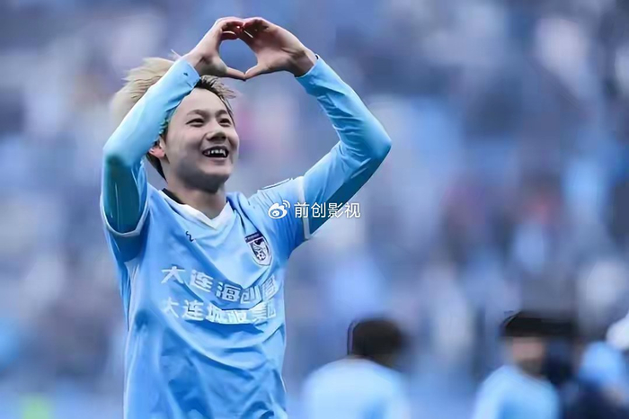 邓捷夫加盟国安爆发引热议 大连毛伟杰或成新左